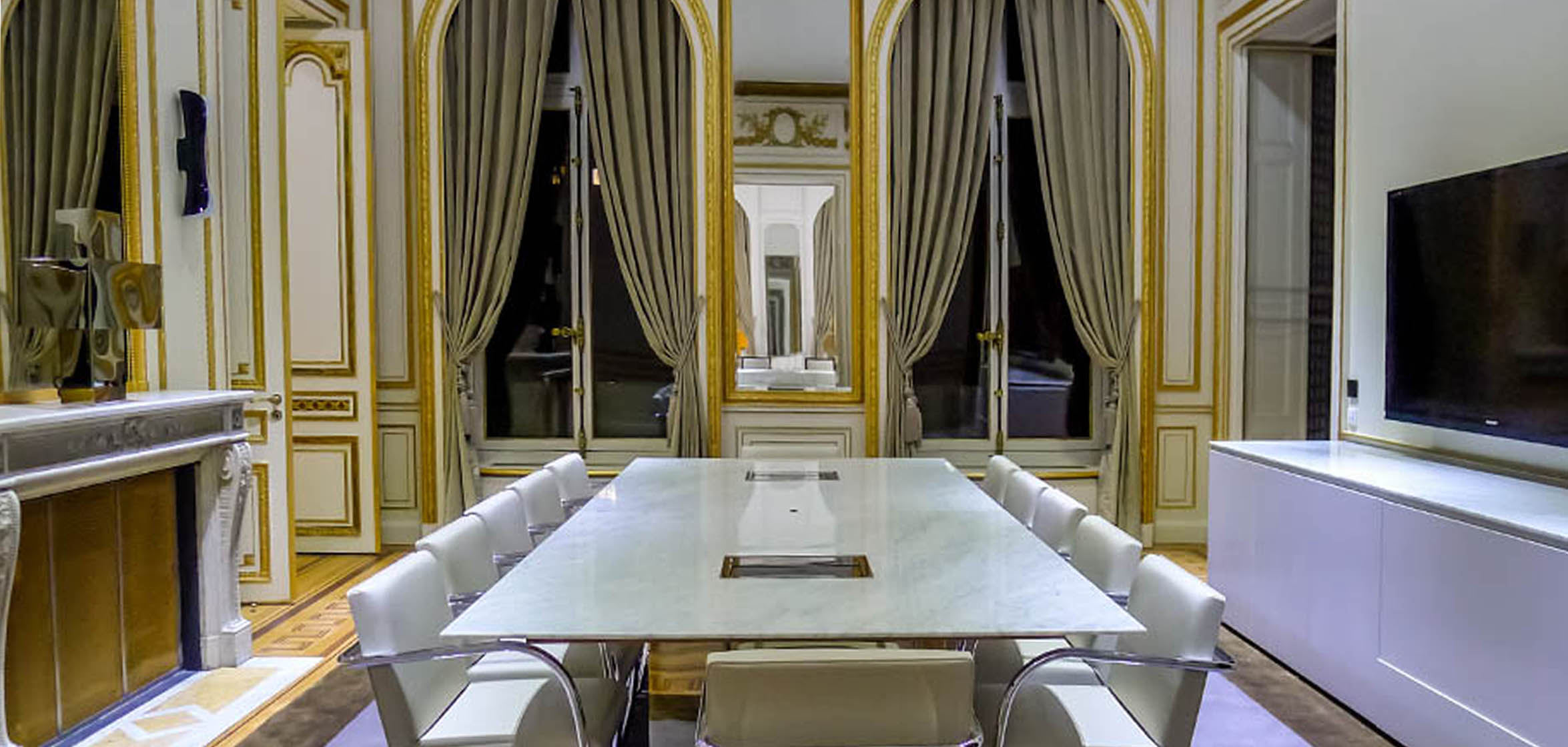 Latham Watkins Paris office and residence